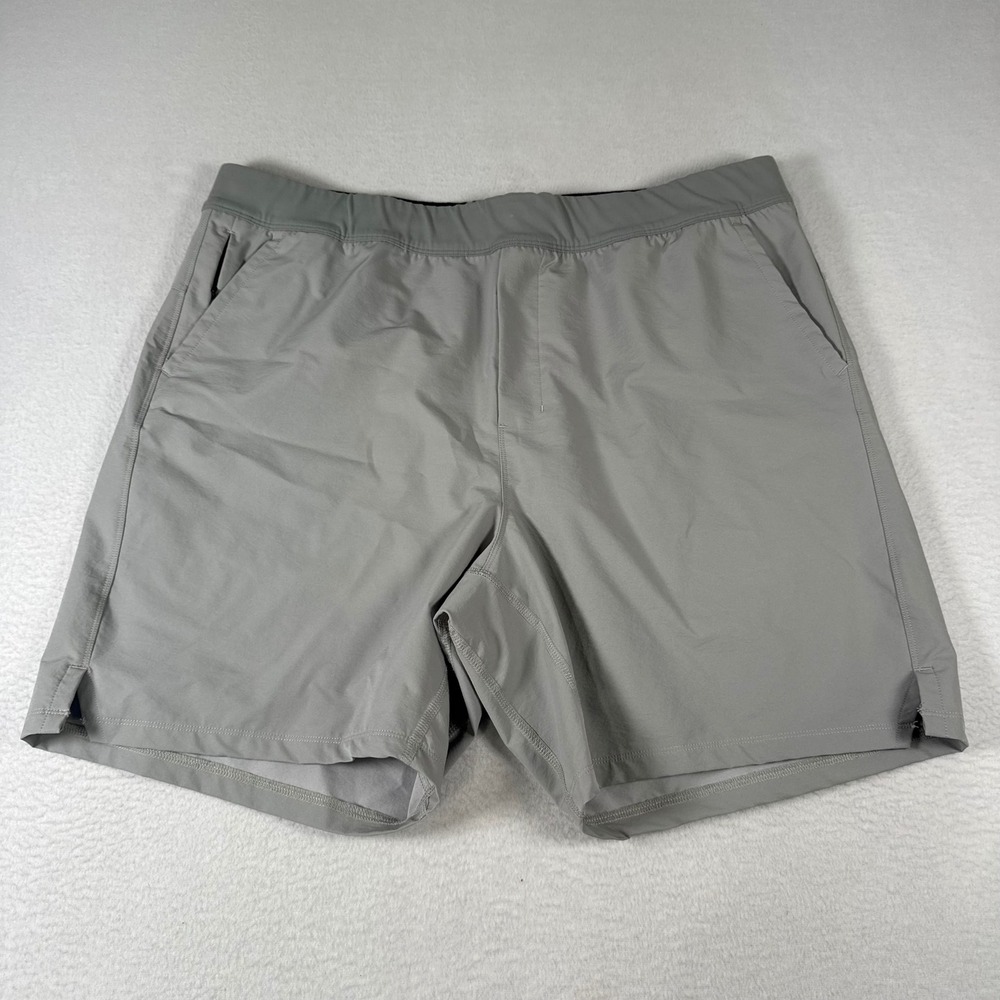 Public Rec Athletic Shorts Mens 40 Gray Polyester Stretch Athleisure Gym Workout
